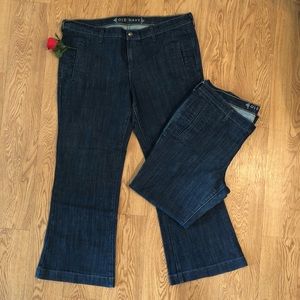 👖2 PAIR! OLD NAVY Size 18 Jeans Dark sexy bootcut